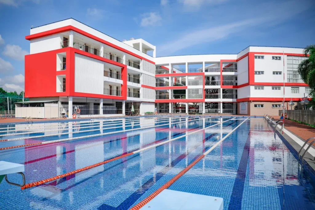 Hồ bơi chuẩn Olympic